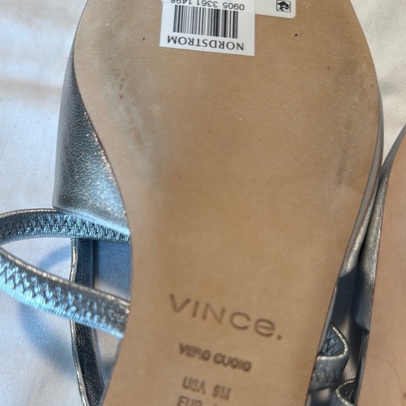 Vince
Bernice Slingback Flat - Picture 7 of 8